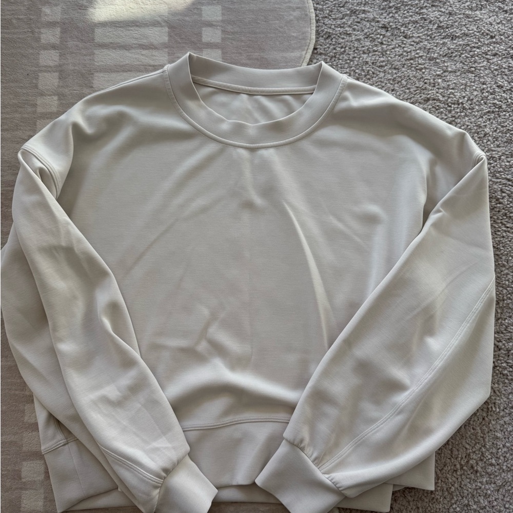 Lululemon Cream Crewneck Sweatshirt